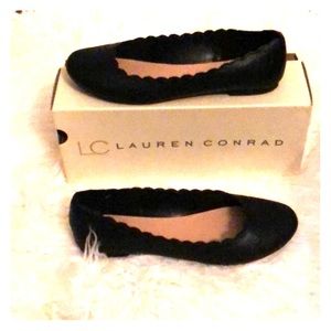 Black Flat Shoes